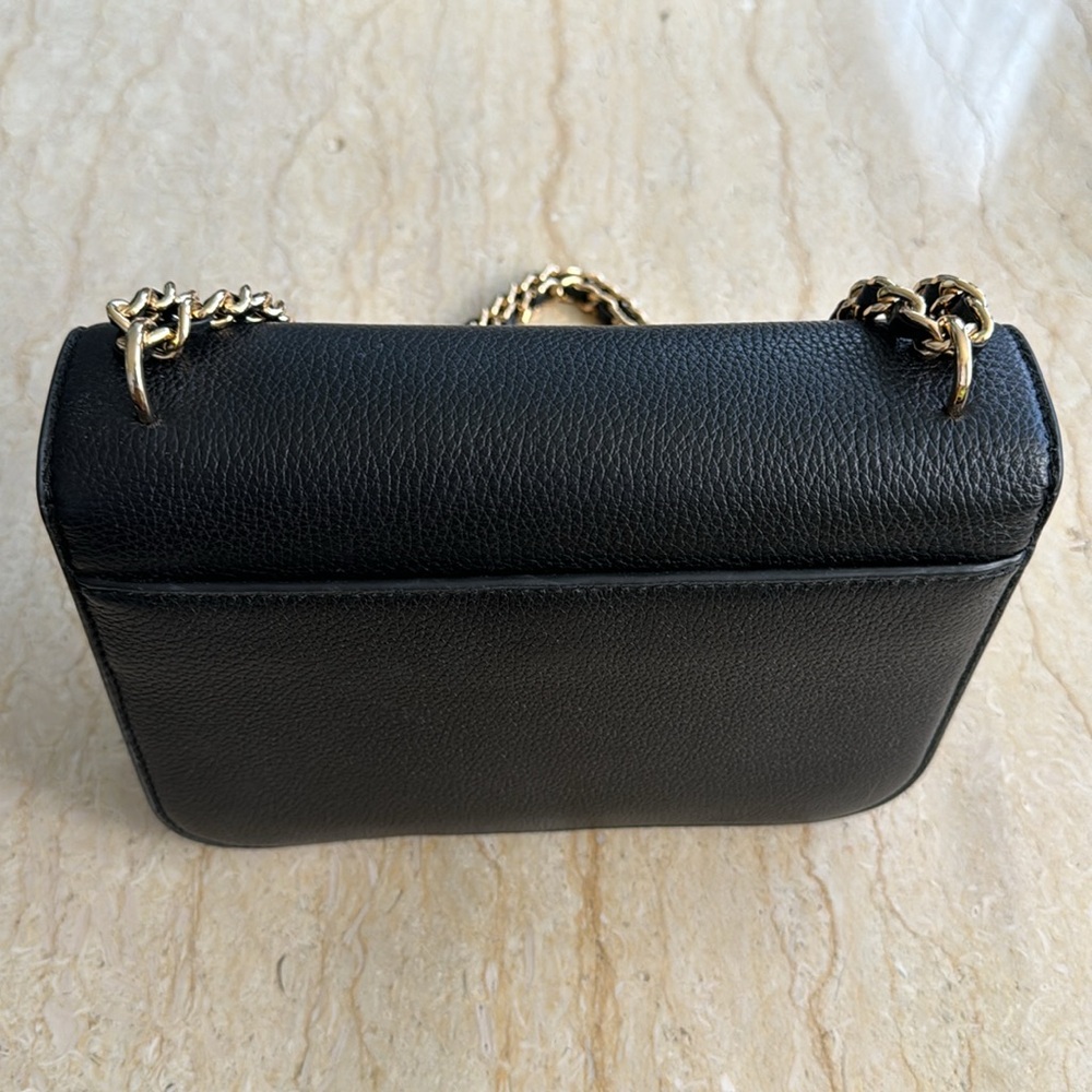 Brand new without tag, authentic Tory Burch Black Leather Crossbody Bag. - Picture 9 of 11